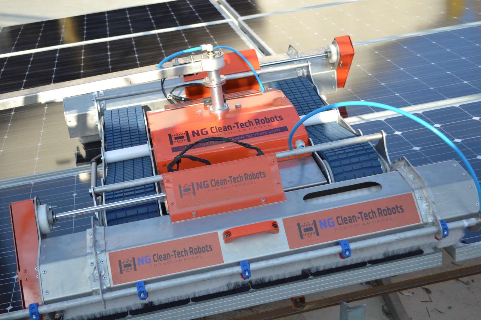 Panel Temizleme Robotu, Solar Temizliği