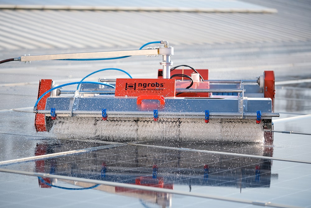 Panel Temizleme Robotu, Solar Temizliği